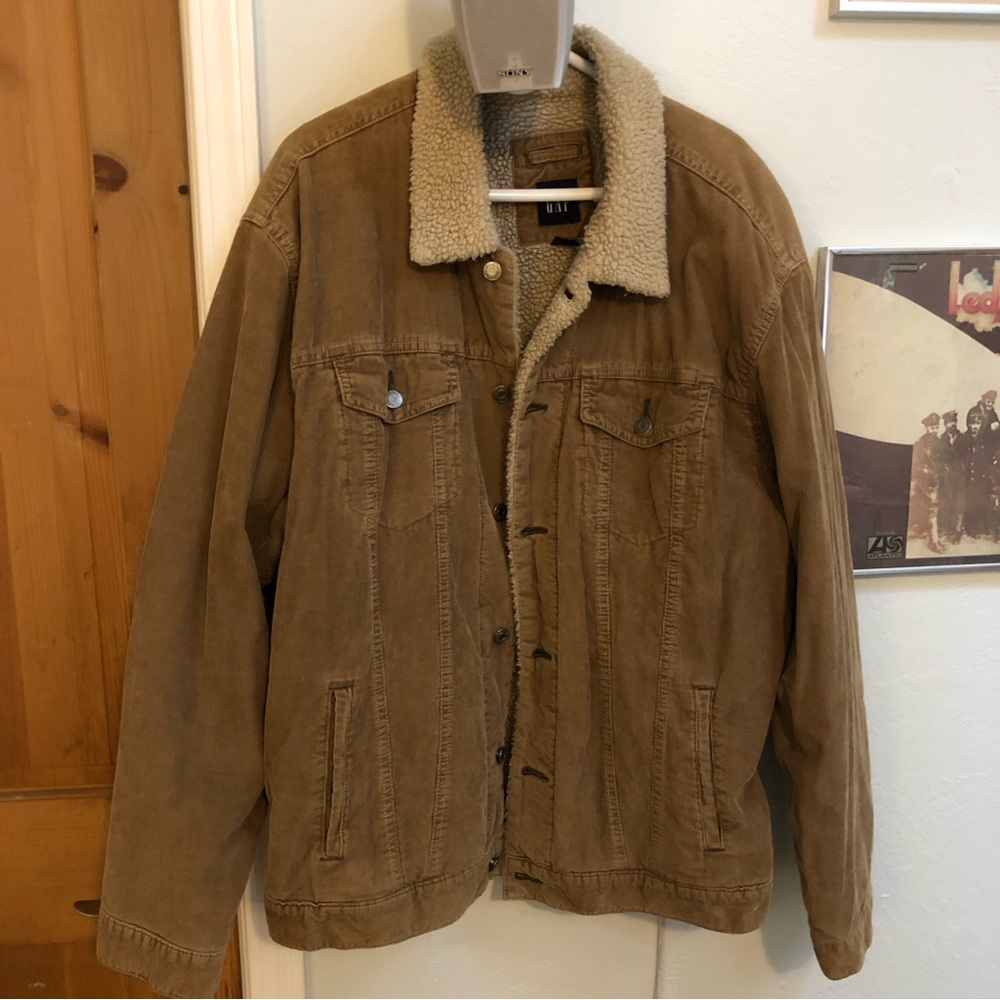 Vintage men’s Gap corduroy/sherpa jacket